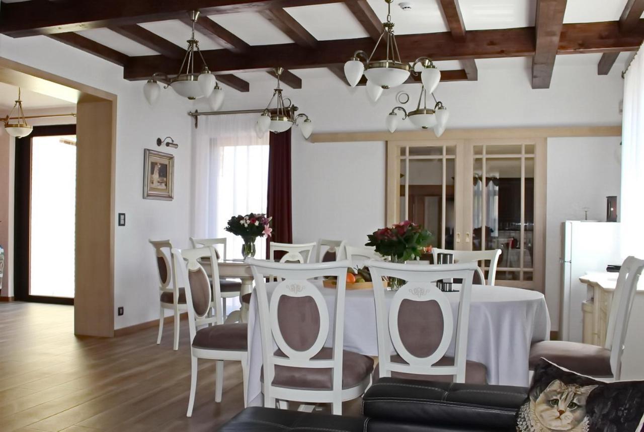 B&B Secret Garden Adults Only Voeren Buitenkant foto