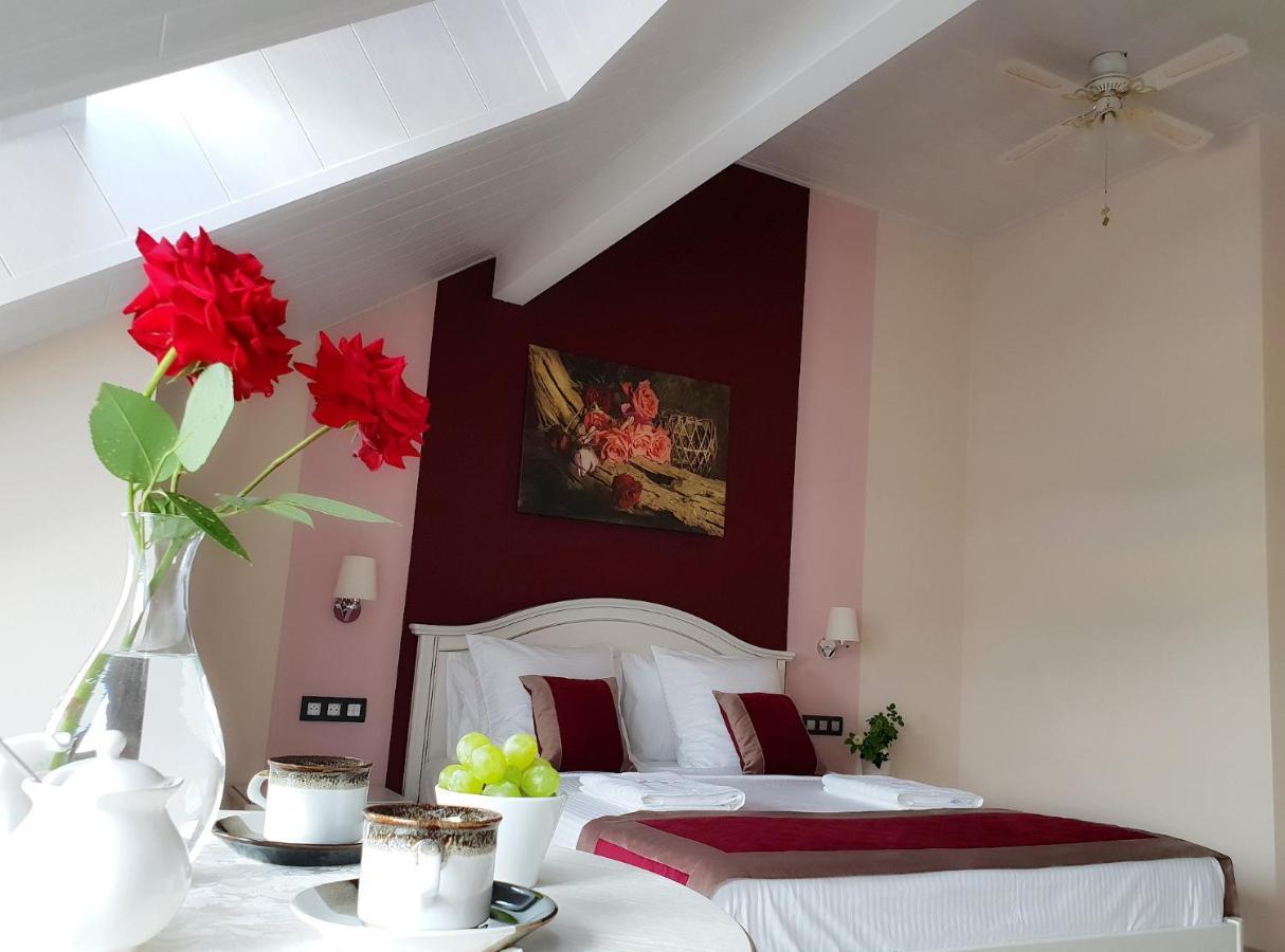 B&B Secret Garden Adults Only Voeren Buitenkant foto