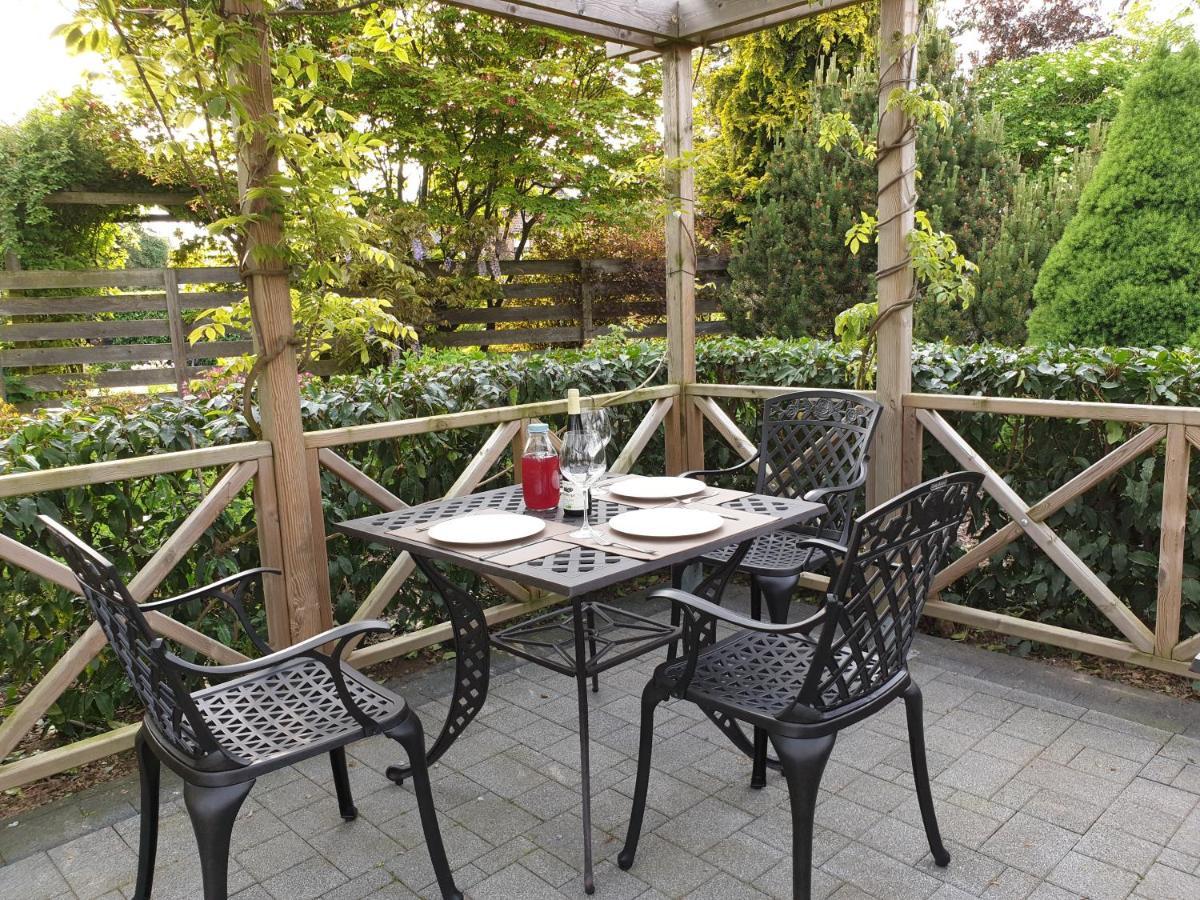 B&B Secret Garden Adults Only Voeren Buitenkant foto