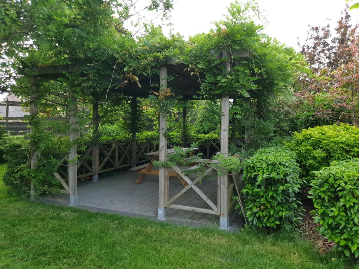 B&B Secret Garden Adults Only Voeren Buitenkant foto