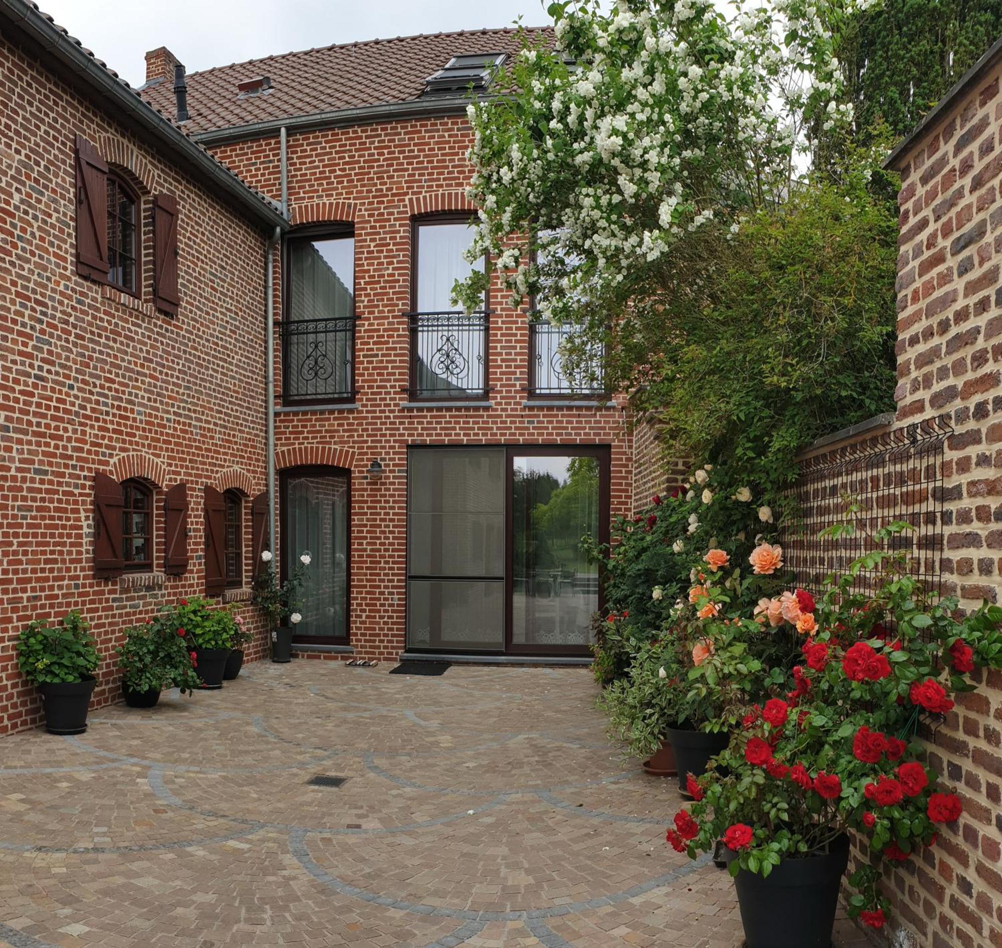 B&B Secret Garden Adults Only Voeren Buitenkant foto